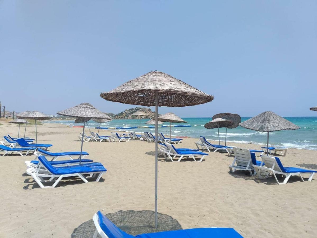 Sunrise Beach Club Gastria 외부 사진